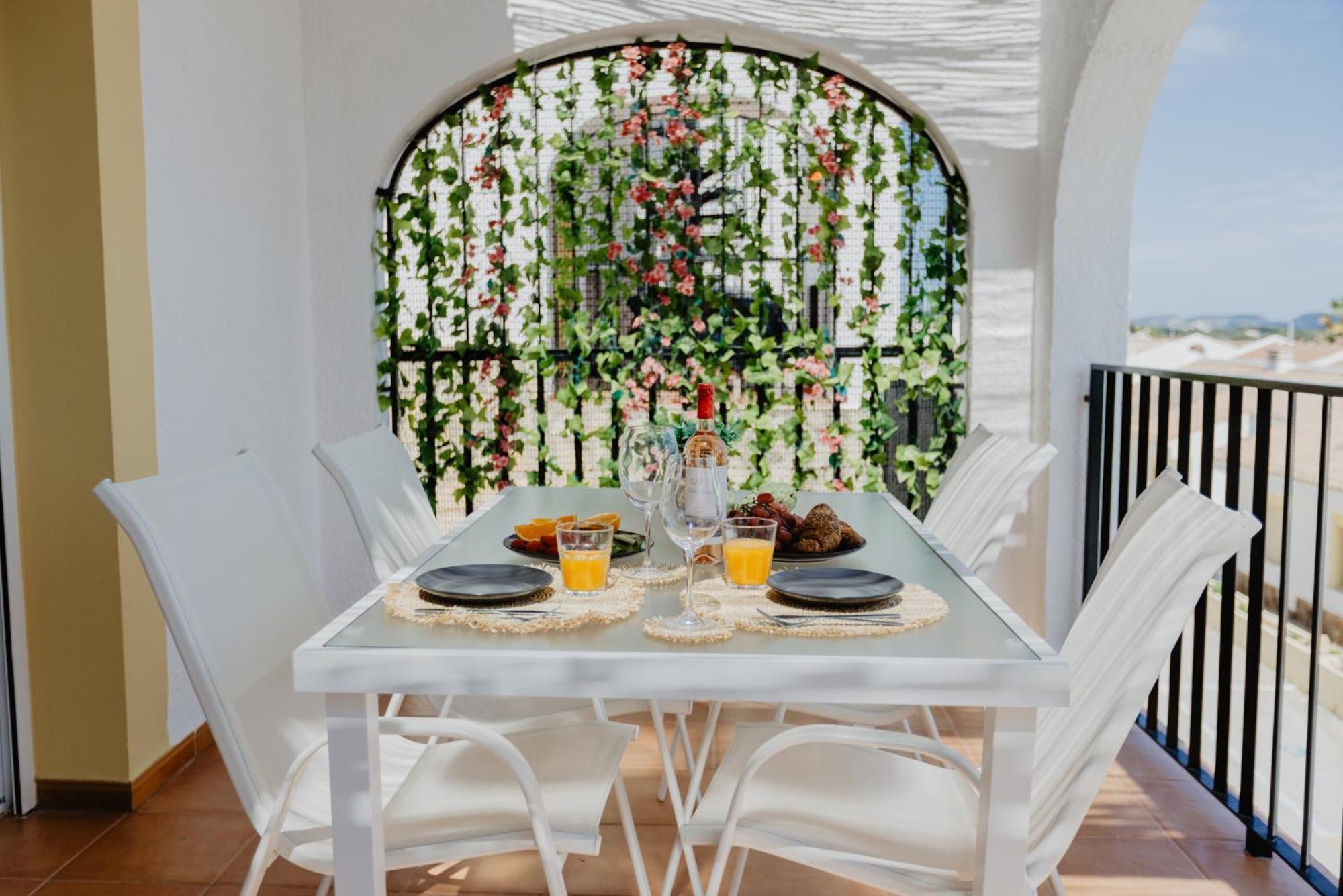 Casa Sunrise - Costa Blanca House With Rooftop, 5 Swimming Pools And Panoramic Sea- And Views At Penon De Ifach كاليبي المظهر الخارجي الصورة